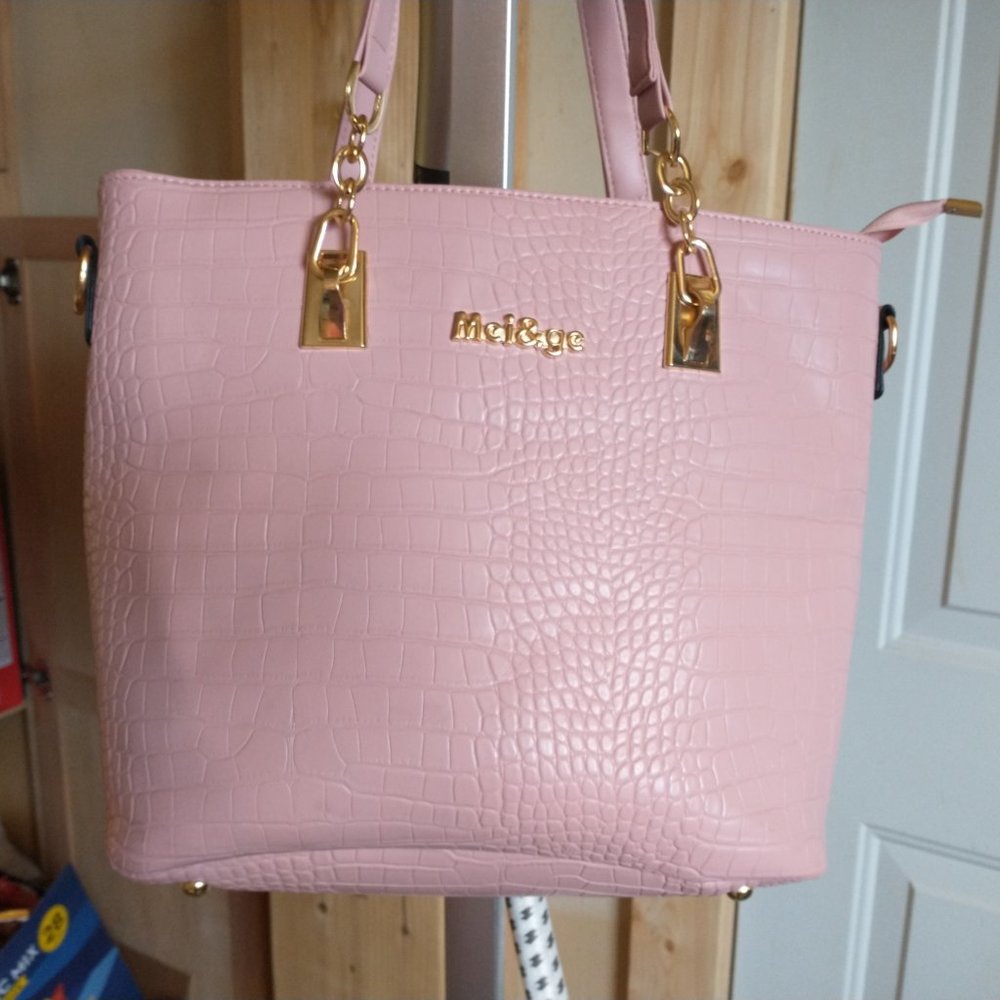 MEI & GE PURSE SET....NWOT